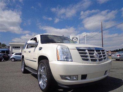 Pearl white sunroof rear dvd player 24" chrome wheels heated front/rear seats!!!