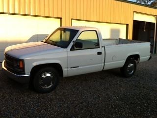 1994 chevrolet c2500 pickup gas