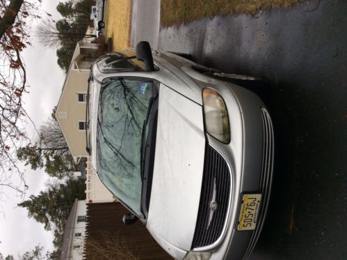 2001 chrysler town country lx