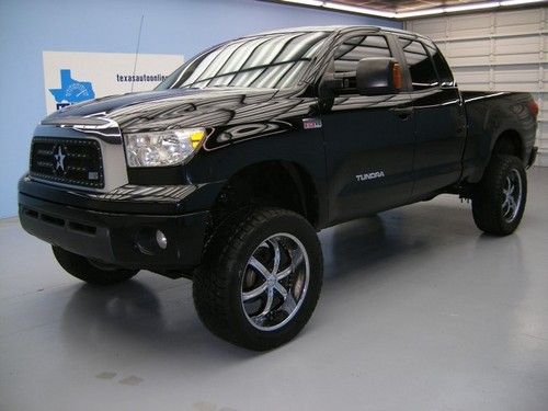 We finance!!!  2008 toyota tundra sr5 4x4 double cab auto lift kit 22 rims 5.7l