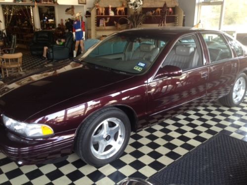 1996 chevrolet impala ss *3500 original miles* rare find* dont miss*