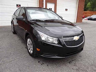 Chevrolet cruze ls new 4 dr sedan automatic gasoline 1.8l l4 mpi dohc 16v blk gr