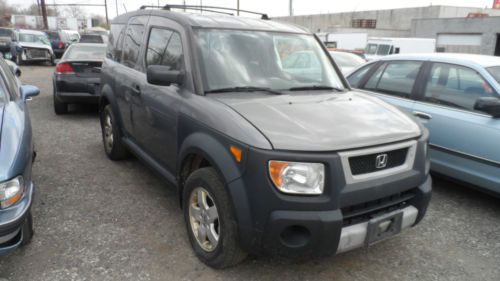 2005 honda element ex sport utility 4-door 2.4l