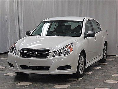 2011 subaru legacy awd 2.5i 27k warranty cd very clean runs great