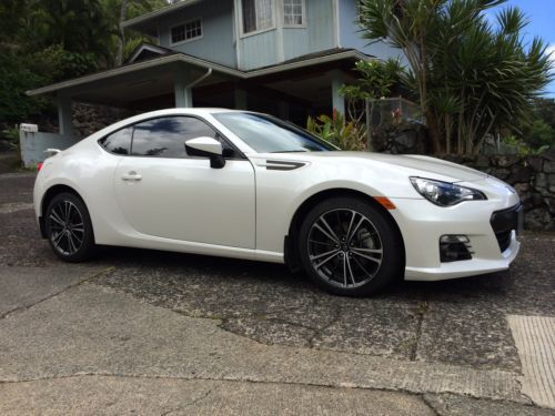 Pristine subaru brz limited - mint satin white pearl, leather/alcantera, auto