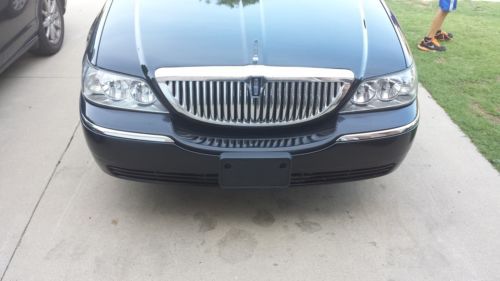 2011 lincoln town car signature limited sedan 4-door 4.6l