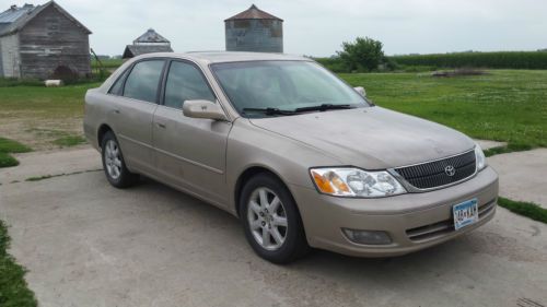 2002 toyota avalon xls sedan 4-door 3.0l