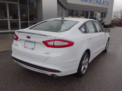 2014 ford fusion se