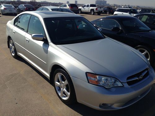 2006 legacy super clean car all wheel drive a must see!!