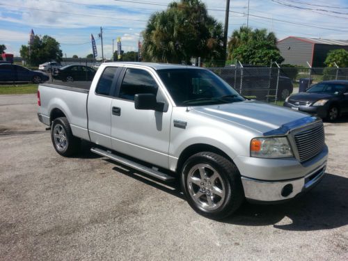 2006 ford f-150 xlt extended cab pickup 4-door 5.4l