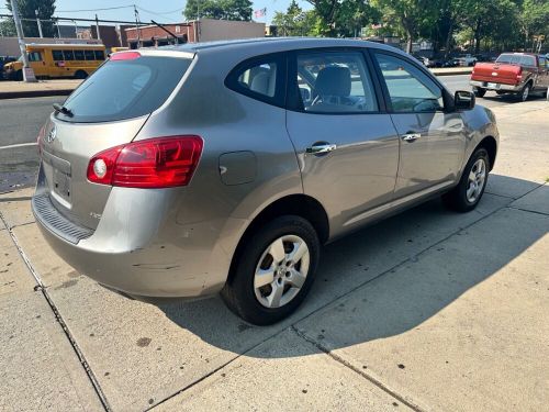 2010 nissan rogue s