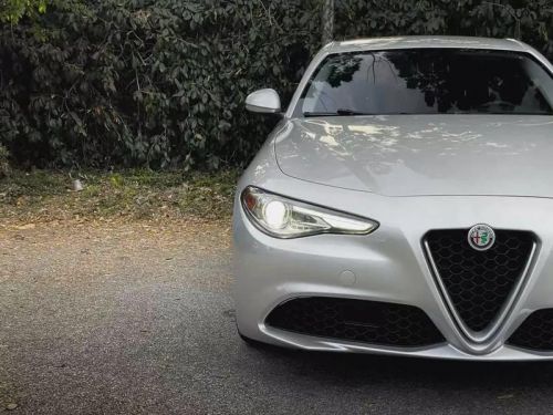 2017 alfa romeo giulia sedan 4d