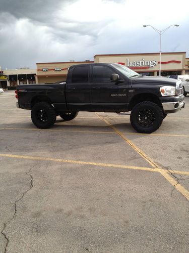 2007 dodge ram 1500 trx4 5.7l hemi ( lifted )