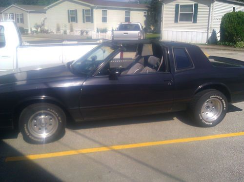 1985 monte carlo ss w/t-tops.   fast!!!!!!!!