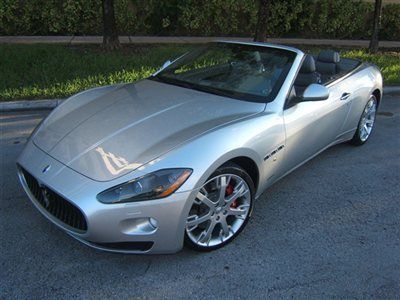 2011 maserati gran turismo s cabrio 15k miles