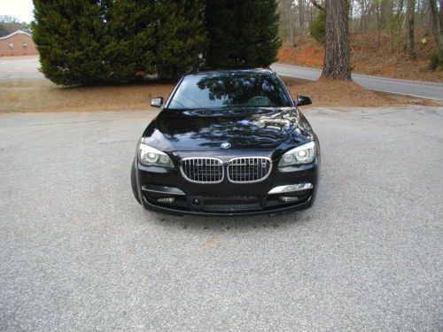 750 li m  black/black  showroom condition