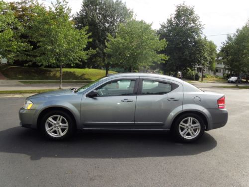 2008 dodge avenger sxt sedan 4-door 2.4l 30 mpg