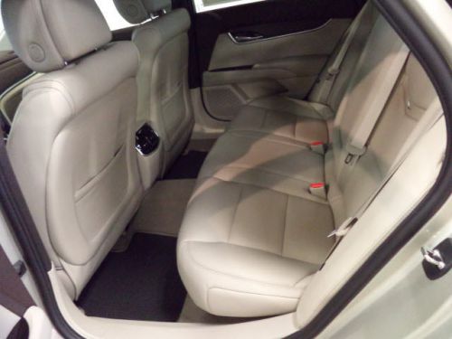 2014 cadillac xts base