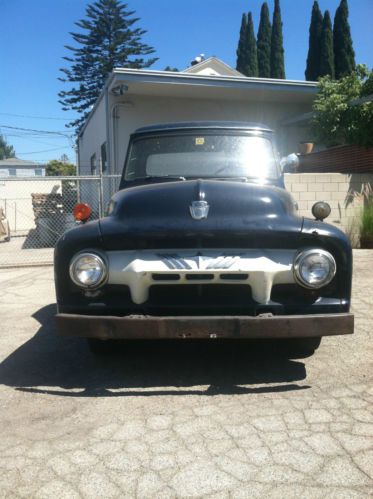 1954 ford f-100 pickup 6 cylinder 3 speed