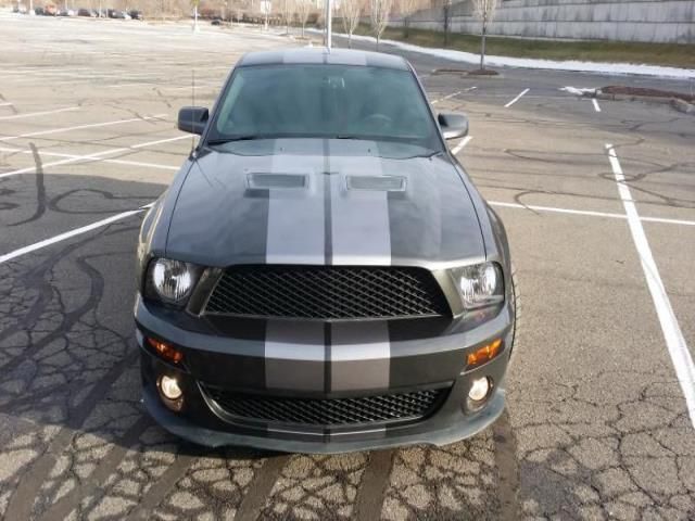 Ford mustang shelby gt500