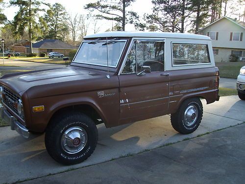 1977 ford bronco sport sport utility 2-door 5.0l