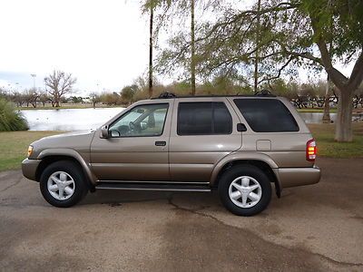 2001 nissan pathfinder --- 1 owner -- leather -- 61k miles --- super clean - low