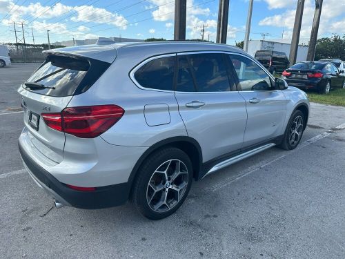 2017 bmw x1