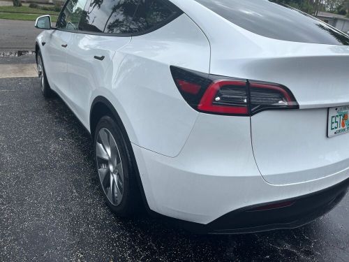 2020 tesla model y