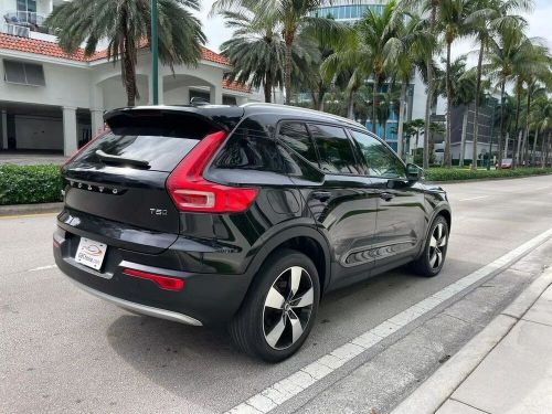 2019 volvo xc40 t5 momentum sport utility 4d