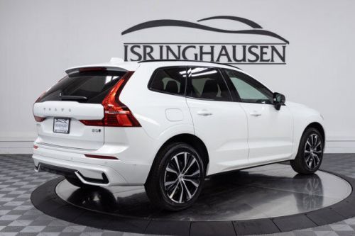 2024 volvo xc60 b5 awd plus dark theme