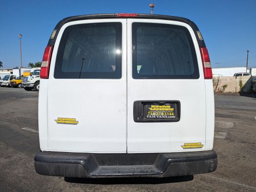 2010 chevrolet express cargo van