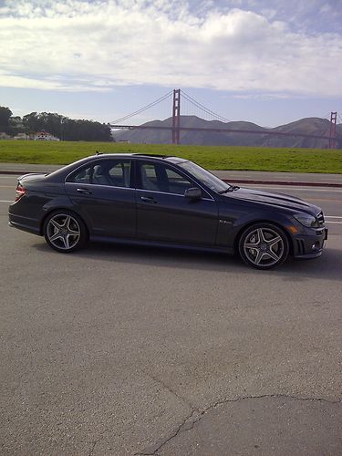 Mercedes benz: c-class c63 amg 2011 6.3l v8 17k miles steel grey/white loaded