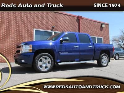 2010 chevy 1500 ltz crew cab 4x4 6.2 liter nav back up cam only 26k gm warranty