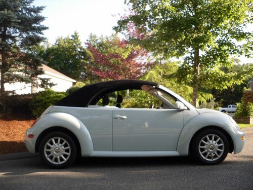 2005 volkswagen beetle gls convertible 2-door 2.0l