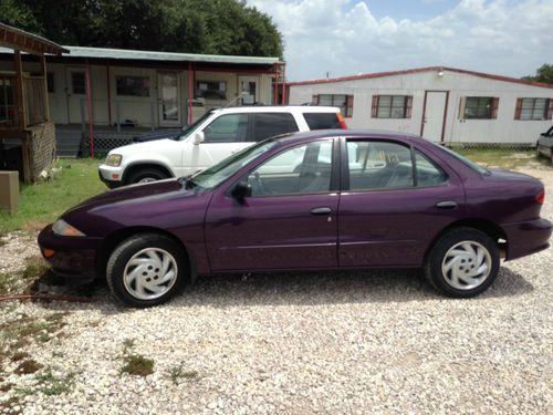 1998 chevrolet cavalier base sedan 4-door 2.2l