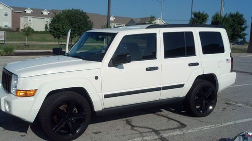 2006 jeep commander base sport utility 4-door 4.7l