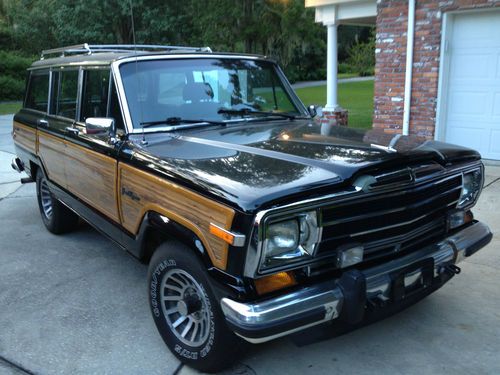 1991 jeep grand wagoneer base sport utility 4-door 5.9l