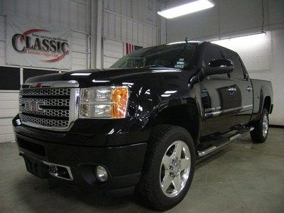 Denali gm certified 6.6l diesel,nav,sunroof, leather, see description for all...