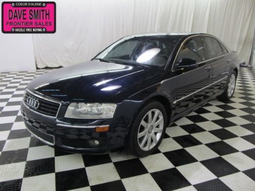 2005 rwd, heated leather, sunroof, navigation, a/c, cd player, auto temp