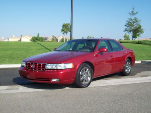 2002 cadillac seville sts sedan 4-door 4.6l