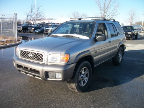 1999 nissan pathfinder se limited 6cyl  sunroof 4x4