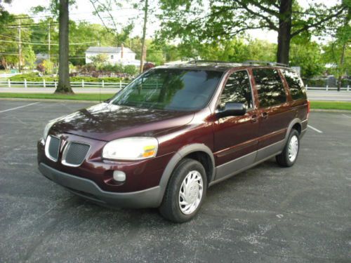 2006 pontiac montana sv6,auto,7 pass,cd,dvd,power,great van,no reserve!!!