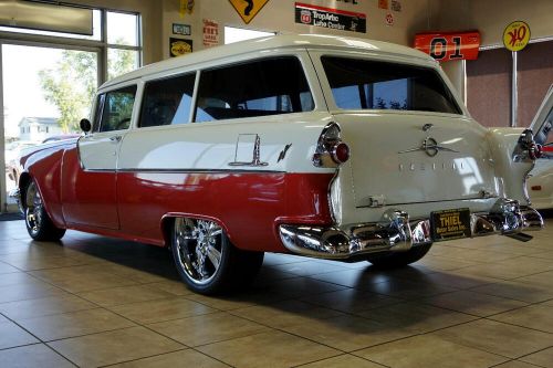 1955 pontiac chieftain 2-door wagon