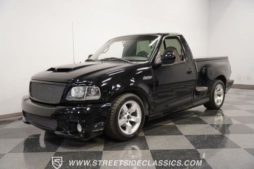 2001 ford f-150 svt lightning