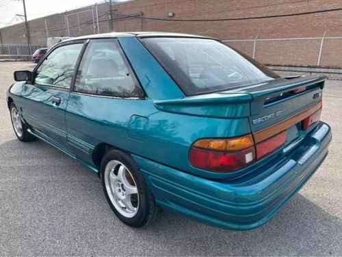 1991 ford escort gt 2d hatchback