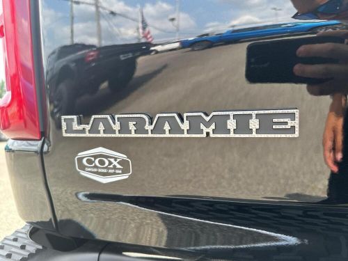 2025 ram 1500 laramie 4x4 crew cab