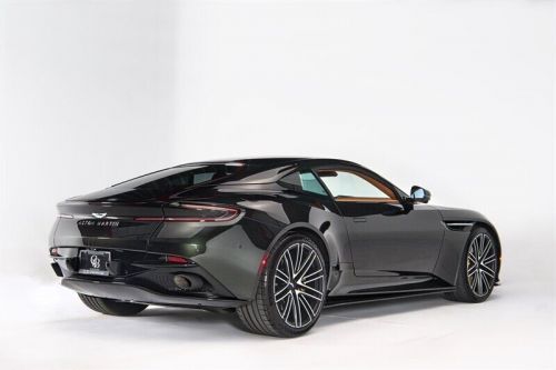 2024 aston martin db12 v8