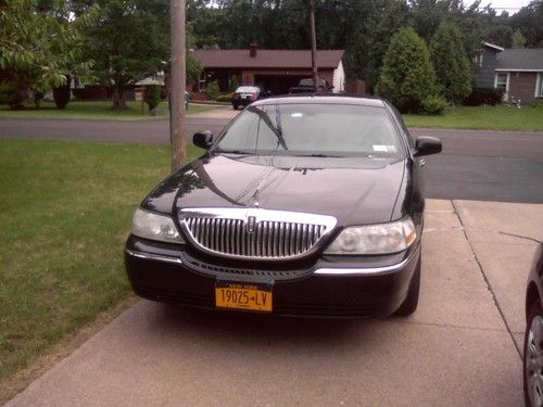 2006 lincoln town car executive l sedan 4-door 4.6l