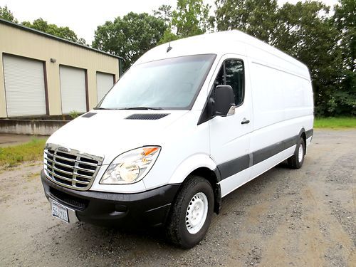 2007 freightliner sprinter 170 wheel base 2500 diesel 162k miles runs perfect