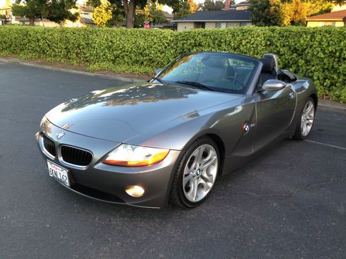 2003 bmw z4 3.0i sport convertible 2-door 3.0l